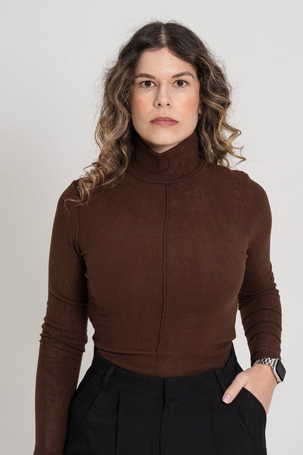 Ripped Pullover with collar